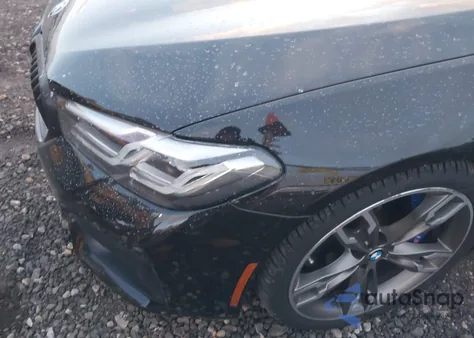 2022 BMW M550 I xDrive из США, поврежденный, VIN WBA13BK01NCH76521